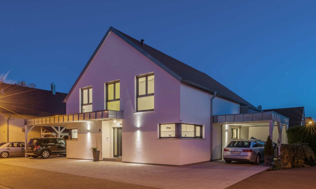 Außenansicht Haus Henzler von Fertighaus WEISS