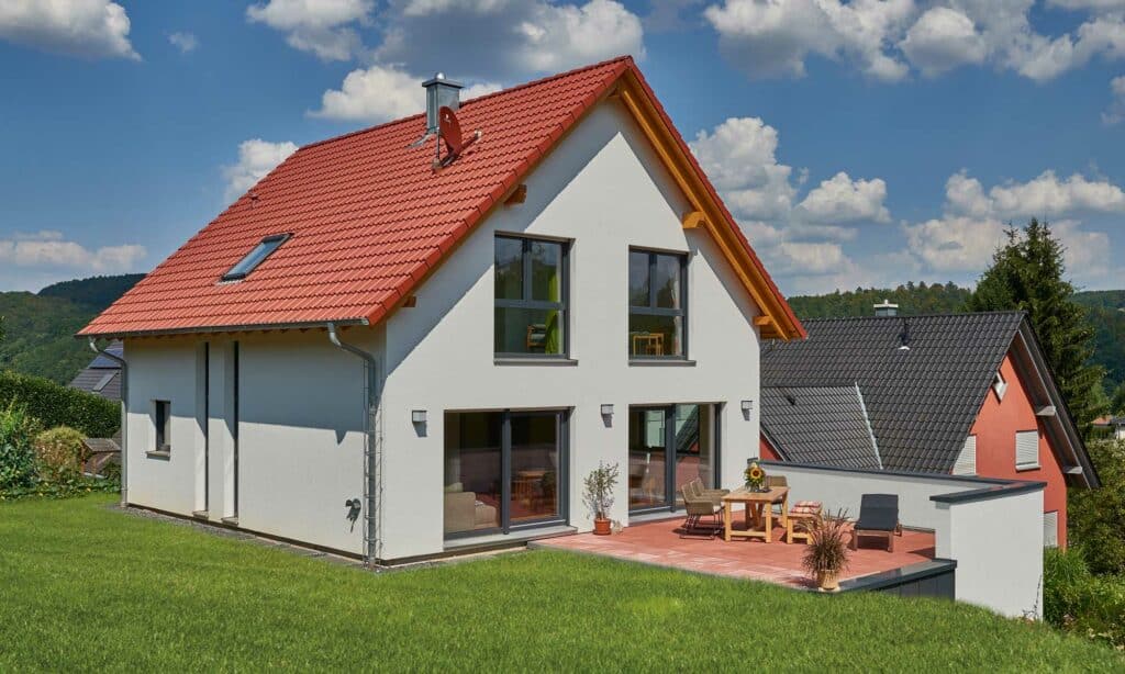 Garten und Terrasse Haus Kohaupt von Fertighaus WEISS