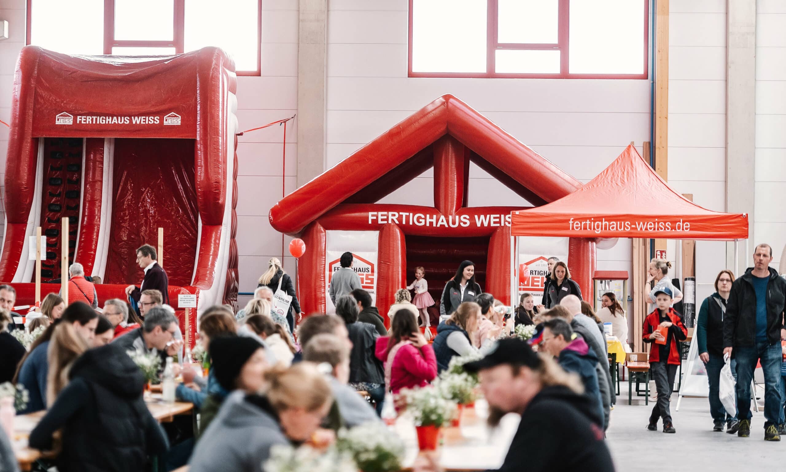 Tag der offenen Tür in Fertighaus WEISS